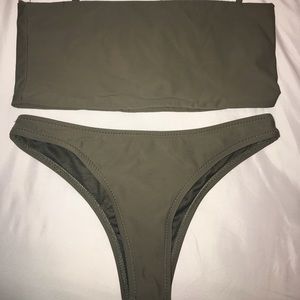 Bandeau bikini set